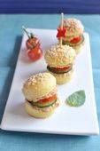 Mini-burgers with Crabmeat with 5 peppercorns
